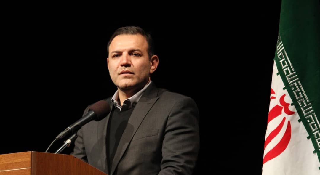 قرض ۱۰ میلیاردی به پرسپولیس برای عزیزی خادم دردسرساز شد