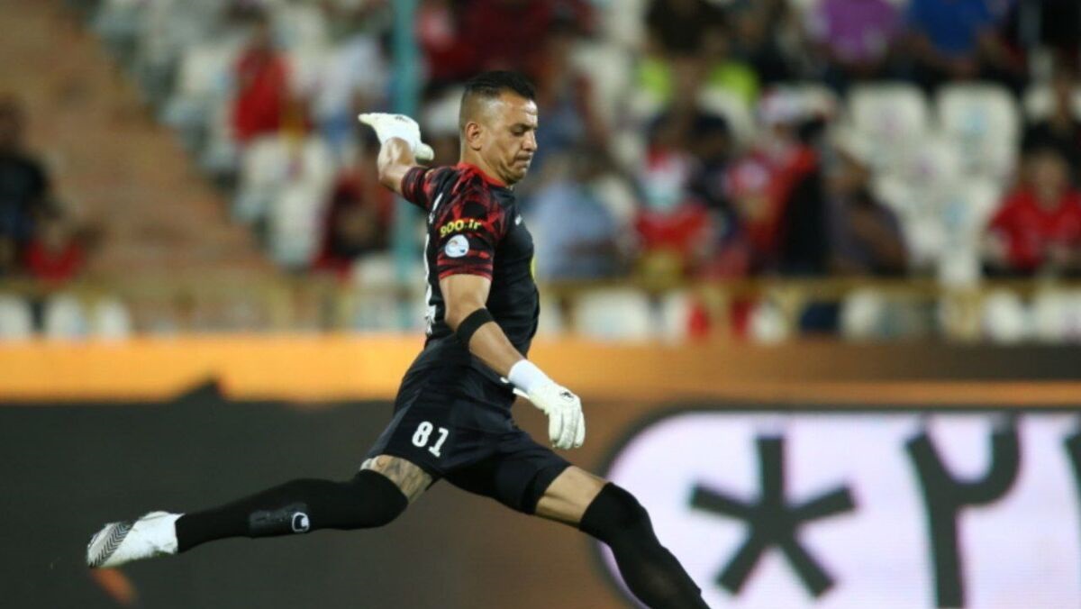 حامد لک از پرسپولیس جدا می شود ؟