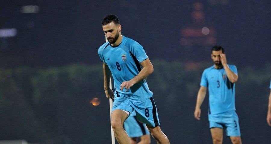هافبک ملی‌پوش در این صورت پرسپولیسی می‌شود