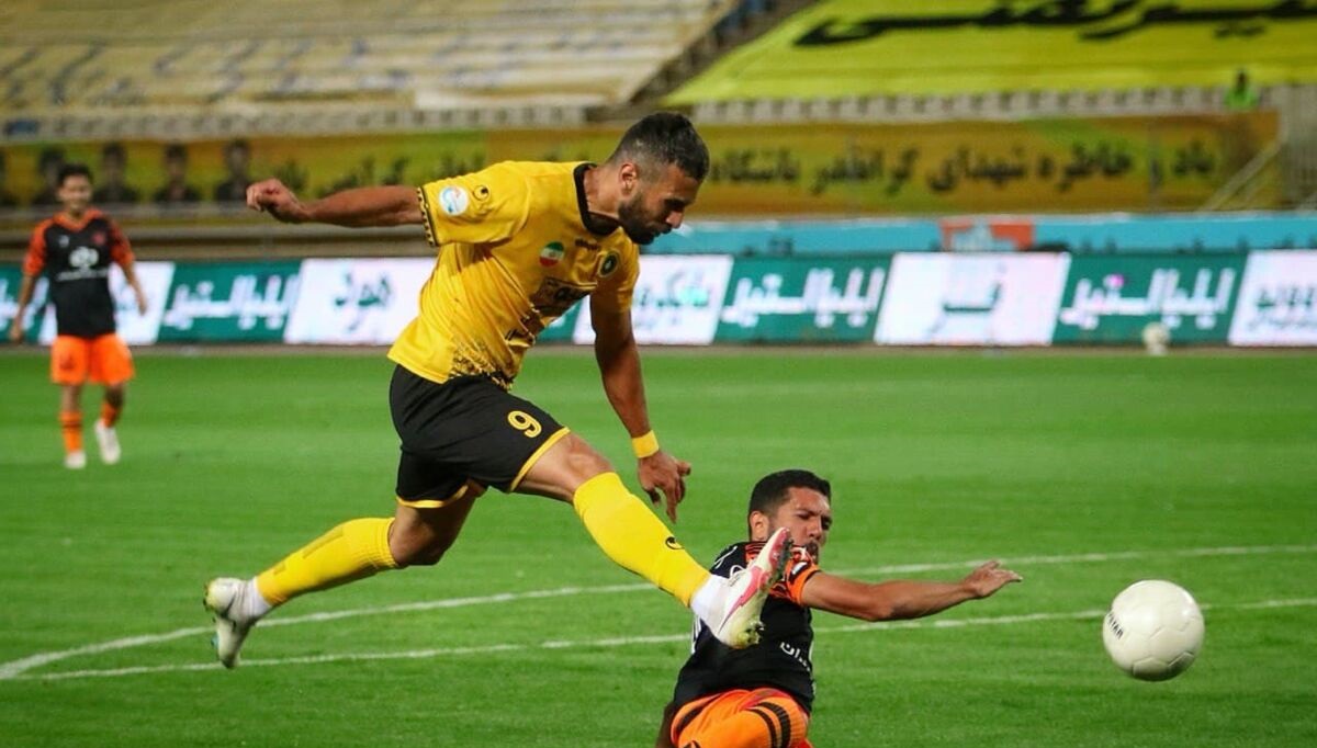 مهاجم سپاهان برای پرسپولیس جواب است ؟ نیاز یحیی به یک قاتل