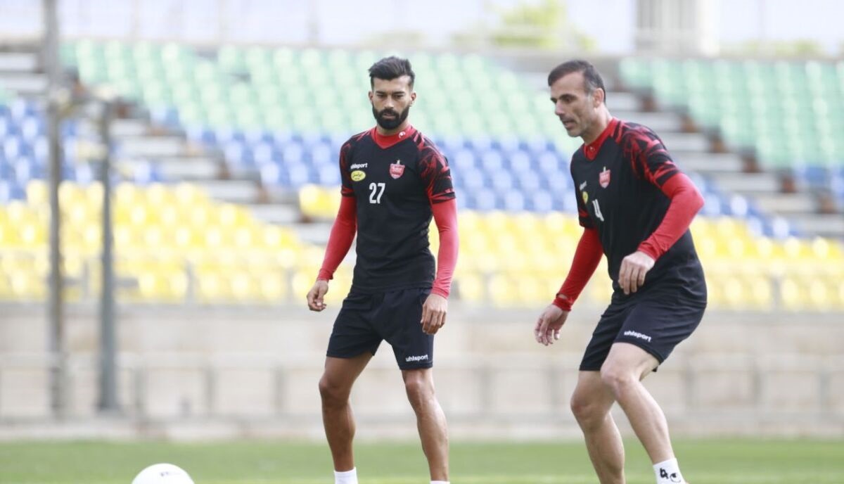 یحیی گل محمدی خط دفاع پرسپولیس را زیر و رو می کند