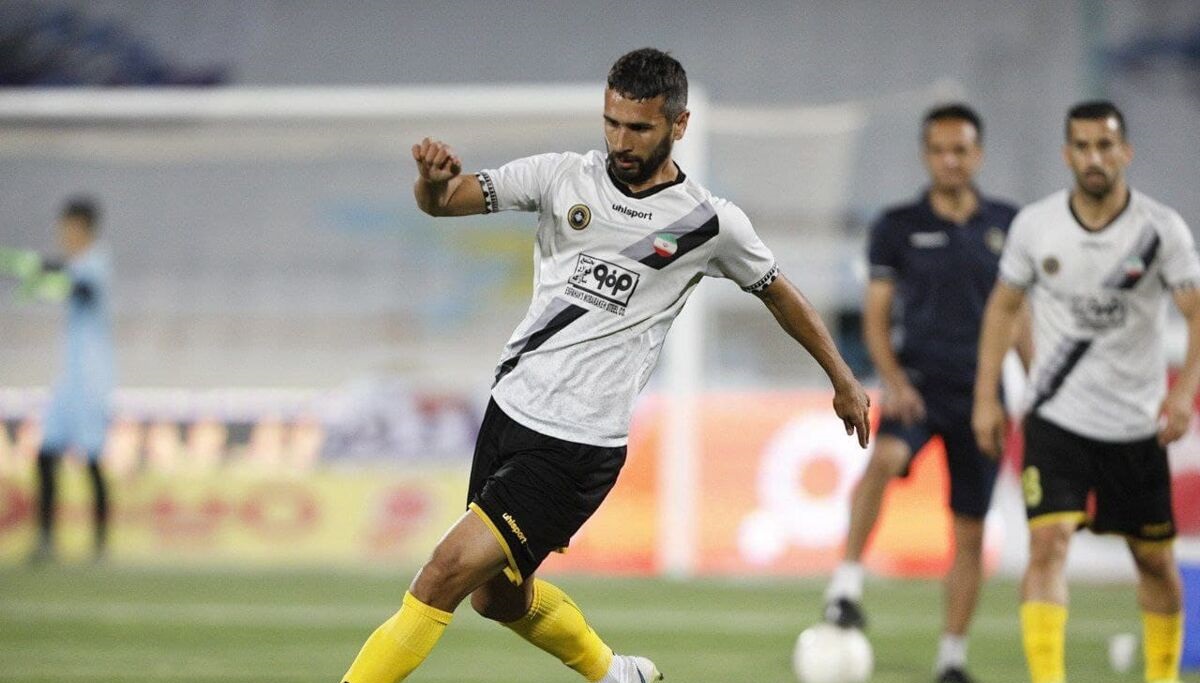 چرخش به سمت استقلال ؛ این ستاره با پرسپولیس به توافق نرسید