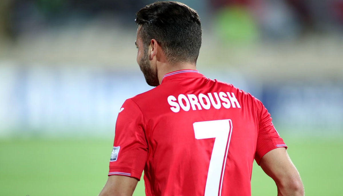 پیراهن رویایی پرسپولیس بر تن بمب نقل و انتقالات