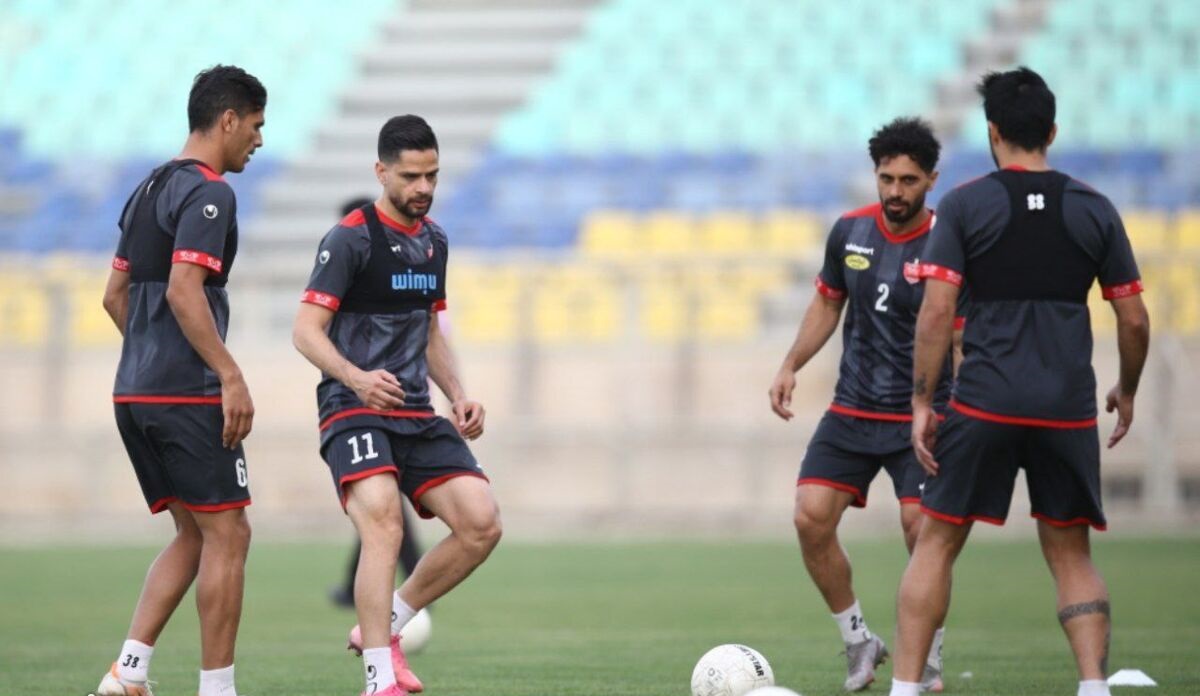 کمیته انضباطی فدراسیون فوتبال خیال یحیی گل محمدی را راحت کرد