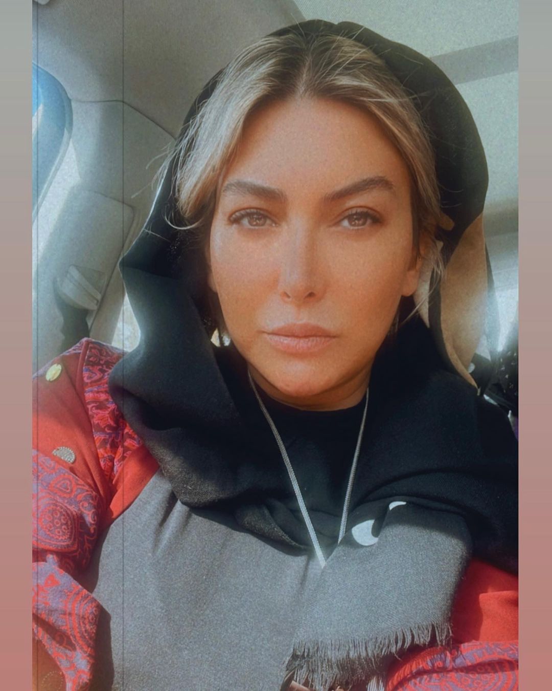 استایل فریبا نادری در خودرو لاکچری اش + عکس استایل فریبا نادری در خودرو لاکچری اش + عکس