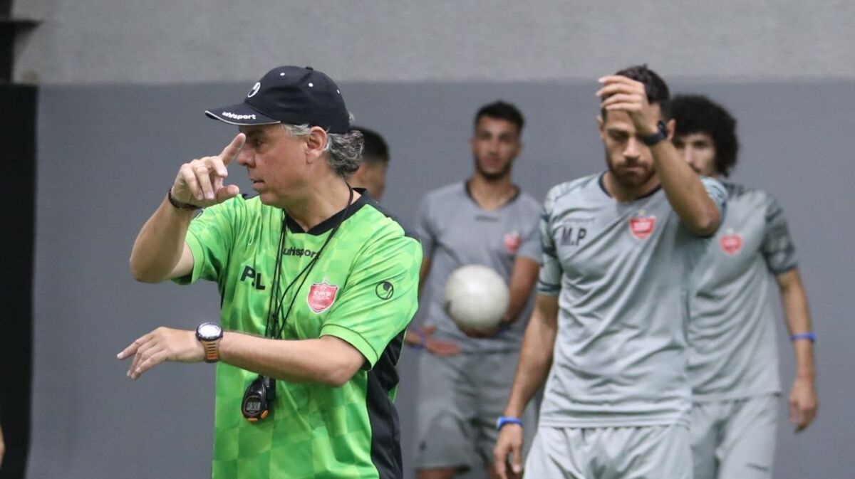 اقدام عجیب مربی اسپانیایی پرسپولیس