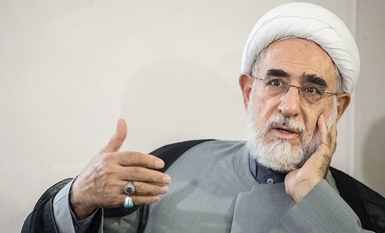 رئیس‌جمهور دست به کار شود و وزرای اقتصادی را تغییر دهد