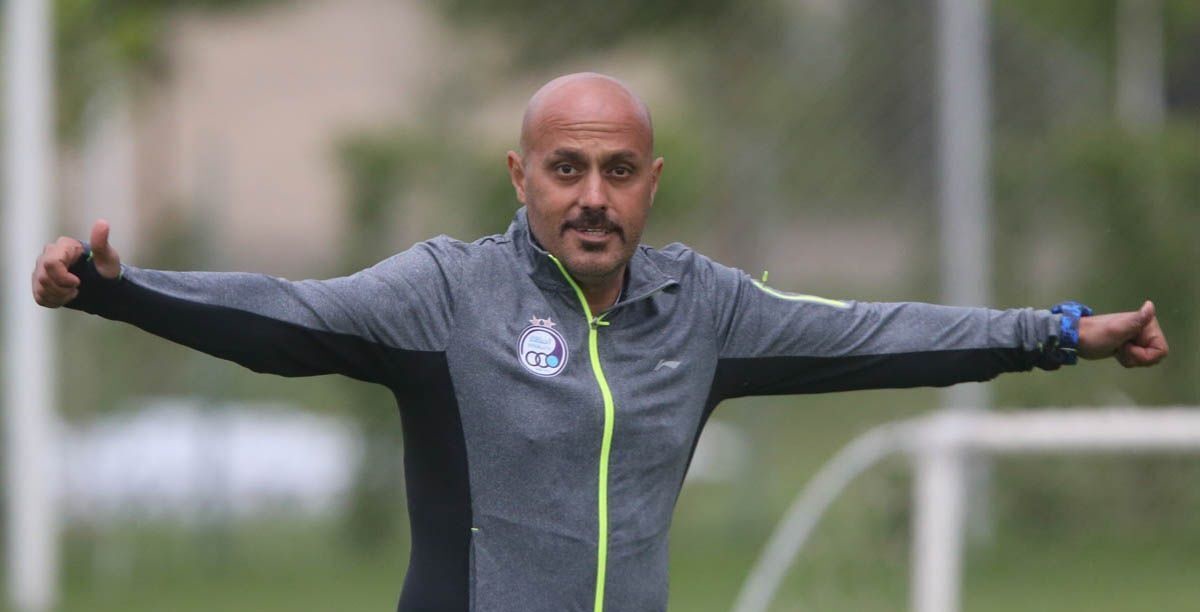طعنه به پرسپولیسی ها : شاید بمب‌های پرسپولیس درون باشگاه منفجر شوند
