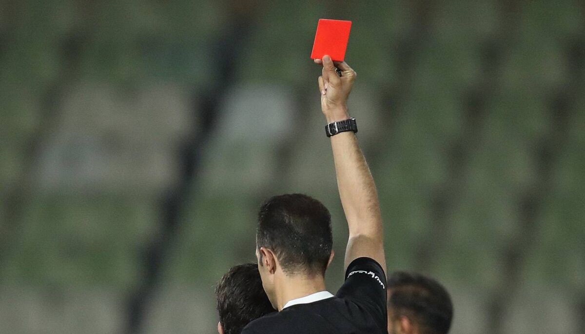 اشتباهات بزرگ داوری پرسپولیس - هوادار