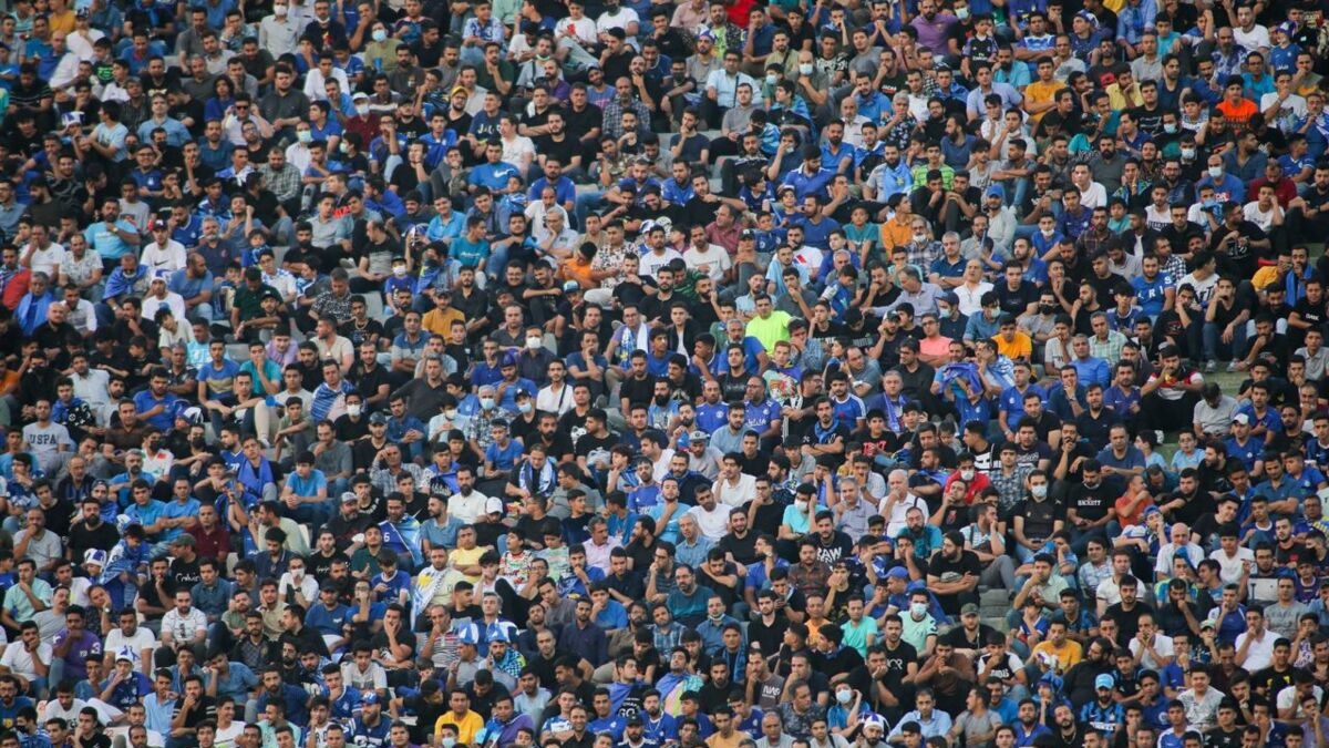 تعجب یک پرسپولیسی از رفتار تماشاگران استقلال؛ ماجرا چه بود؟