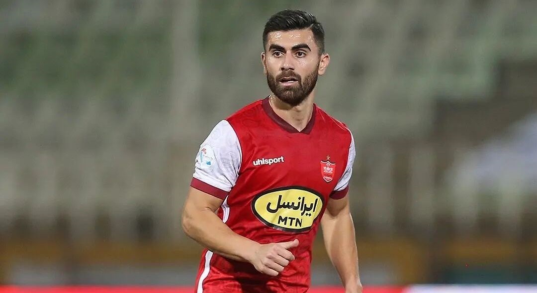 شباهت عجیب هافبک دفاعی جنجالی پرسپولیس به یک اسطوره