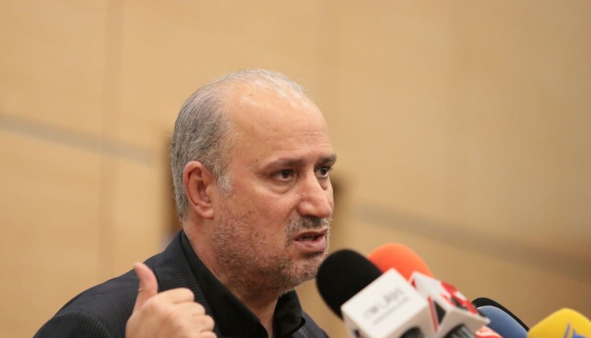 کی روش فقط این استقلالی را می خواهد ولاغیر