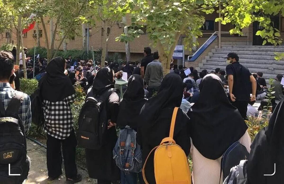 دانشجویان در انتظار تعهد خانواده‌ها