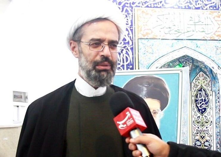 امام جمعه بجنورد: برای ایجاد جنگ داخلی ۲۸ هزار اسلحه وارد کشور کرده‌اند