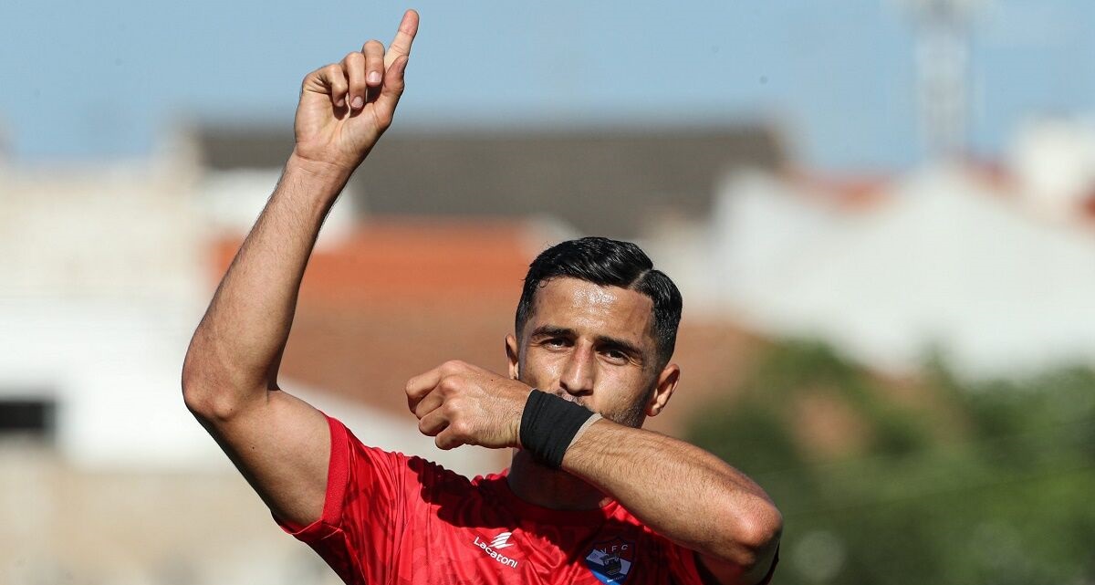 پرسپولیس به دنبال توافق نهایی با لژیونر جذاب