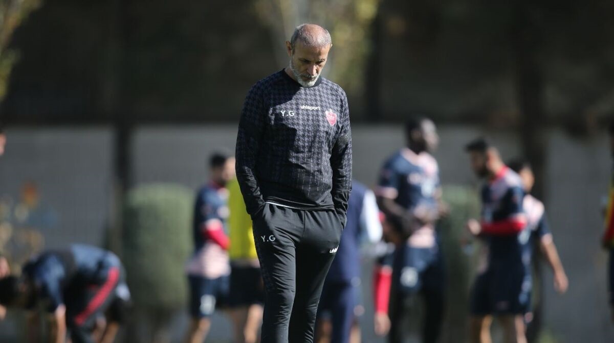قهرمانی‌ پرسپولیس صد در صد است؟