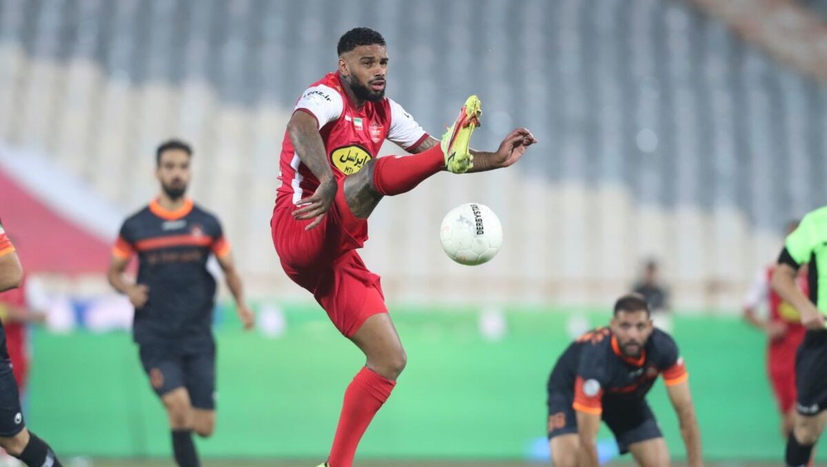 زمان بازگشت ستاره محبوب پرسپولیس