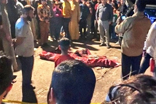 عکسی از معصومه، ۱۷ساله، اهل اهواز که تنِ ایران را لرزاند
