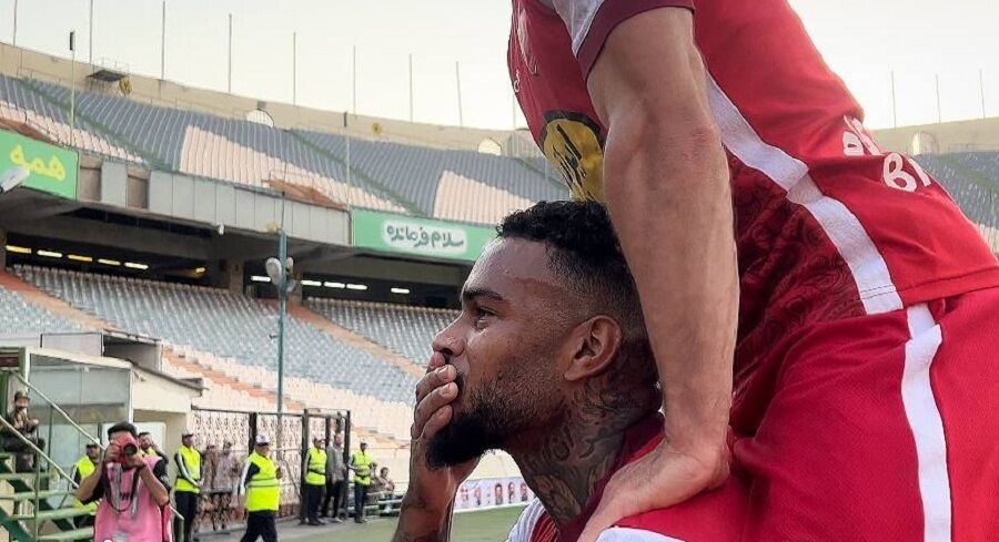 چراغ سبز یحیی برای حضور لوکادیا در پرسپولیس