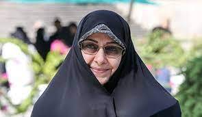 پیگیر صدور گواهینامه موتور برای زنان هستیم