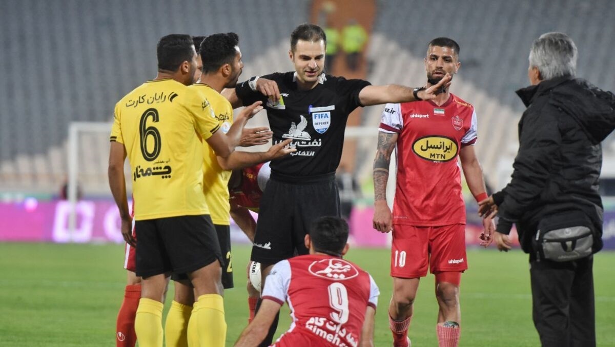 همه چیز در مورد رقیبان پرسپولیس و سپاهان در راه قهرمانی