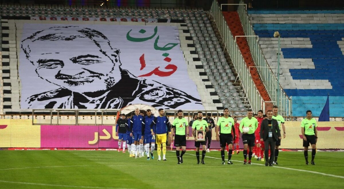استقلال در یک قدمی پرسپولیس