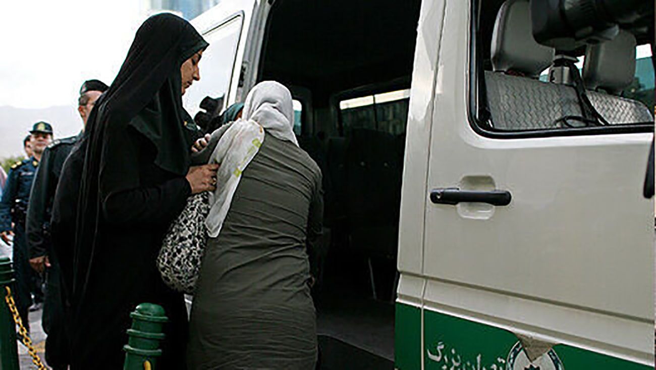 چه مجازات‌هایی در انتظار زنان است؟