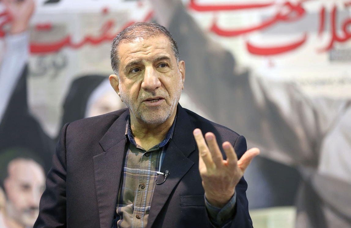 کوثری: ۴ ماه کشور را دچار حاشیه کردند، امروز هم ادامه طرح دشمنان با کشف حجاب و پوشش‌های نامناسب در حال پیاده سازی است / باید دقت کنیم که دچار آندلس سازی نشویم / باید نسبت به اظهار نظر سلبریتی‌ها حساس باشیم
