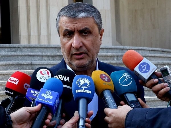 رییس سازمان انرژی اتمی: «نصب دوربین‌های آژانس فراتر از تعهدات ایران» کذب است / روابط ایران با آژانس بر مبنای پادمان و ان پی تی است؛ نه یک کلمه اضافه، نه یک کلمه کمتر