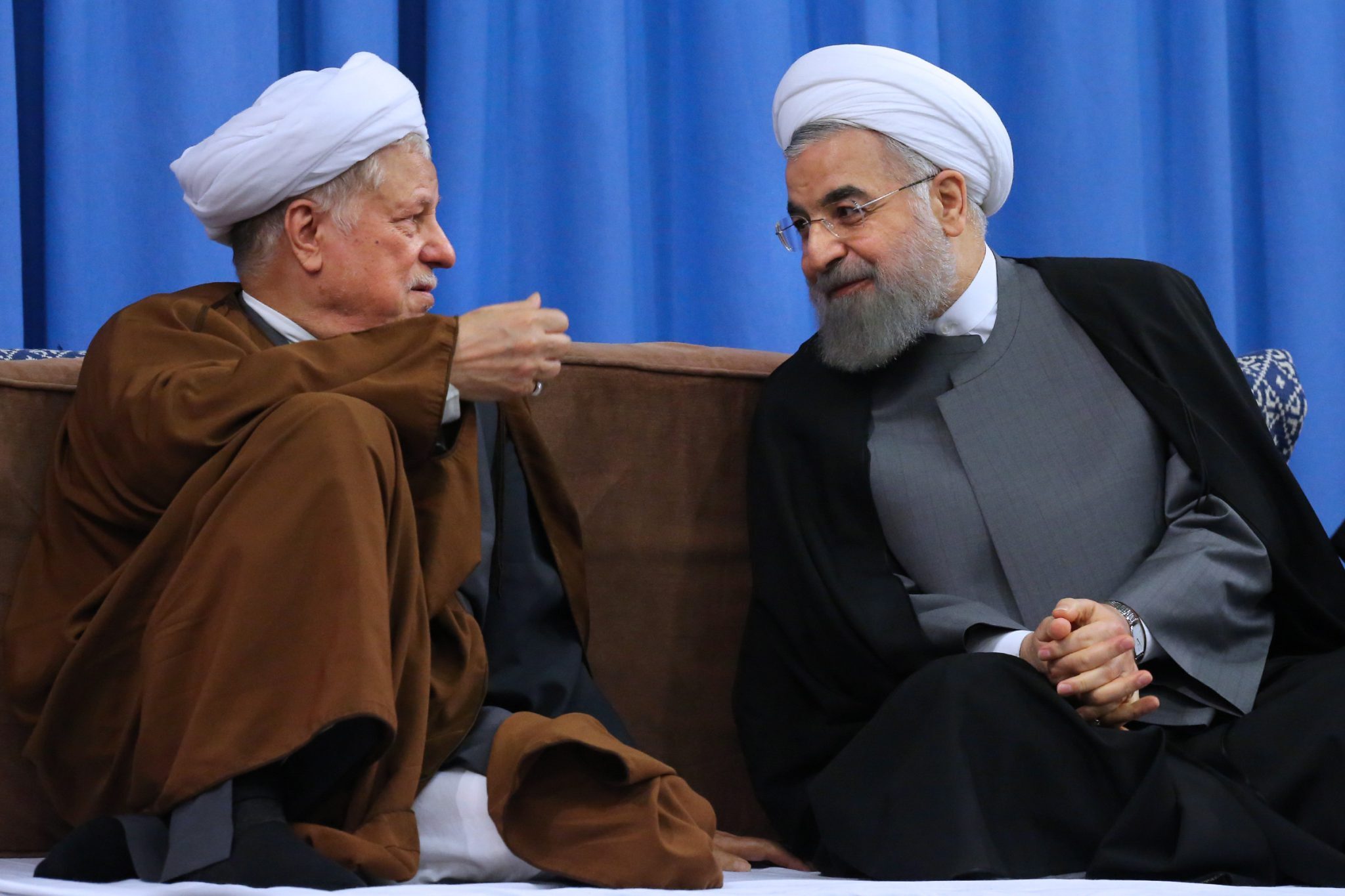 روحانی روی صندلی رفسنجانی می‌نشیند؟