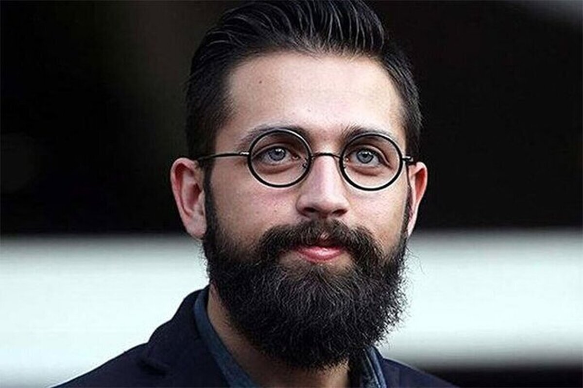 تیپ جدید محسن افشانی با کاپشن چرم قرمز+ عکس تیپ جدید محسن افشانی با کاپشن چرم قرمز+ عکس