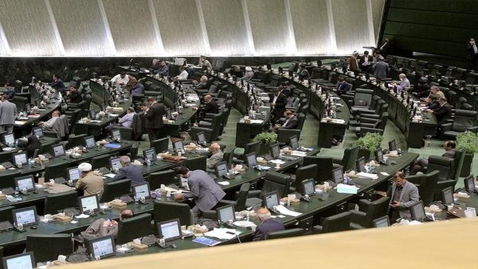 FATF خیلی دور، خیلی نزدیک