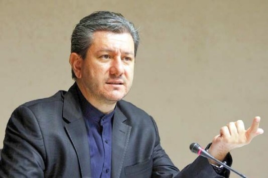 اگر چای دبش سال ۹۸ تخلف کرده بود، همان سال پرونده تشکیل می‌شد، نه اینکه ۱۴۰۲ فساد کشف شود/ عمده تعهدات ایفا نشده شرکت چای دبش مربوط به سال ۱۴۰۱ است