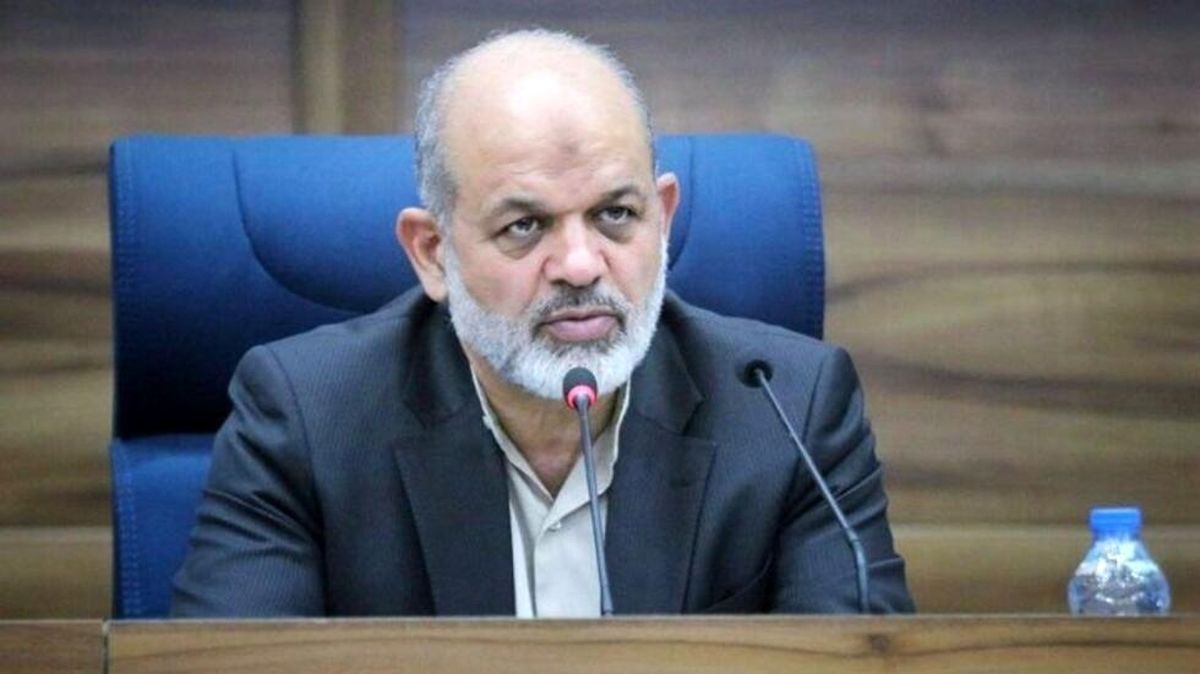 برای وحیدی هم ۲۰۶ با لندکروز فرقی نمی‌کند؟!