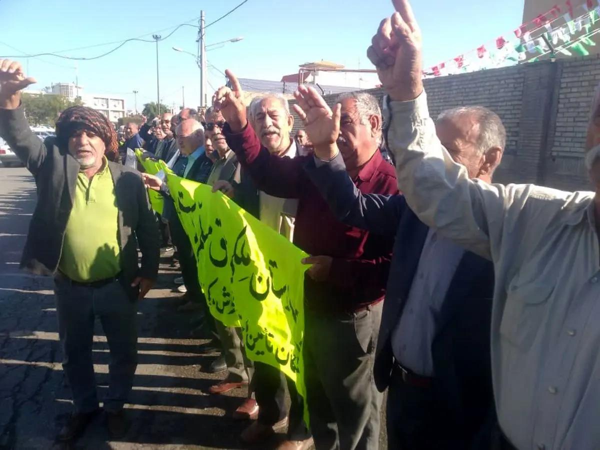 تجمع اعتراضی بازنشستگان تامین اجتماعی در چند شهر کشور تجمع اعتراضی بازنشستگان تامین اجتماعی در چند شهر کشور