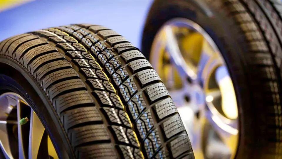 چرا رانندگان لاستیک اجاره میکنند؟ چرا رانندگان لاستیک اجاره میکنند؟