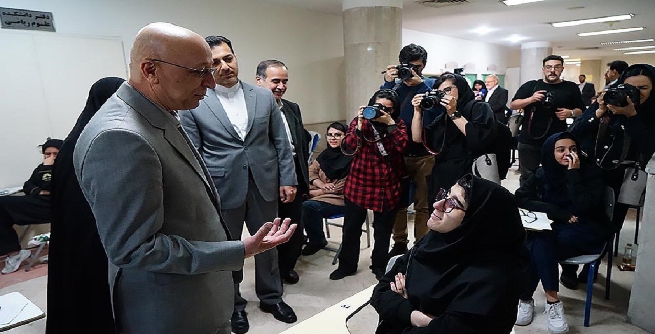 وزیر علوم: با تخلفات کنکور امسال بلافاصله برخورد شد