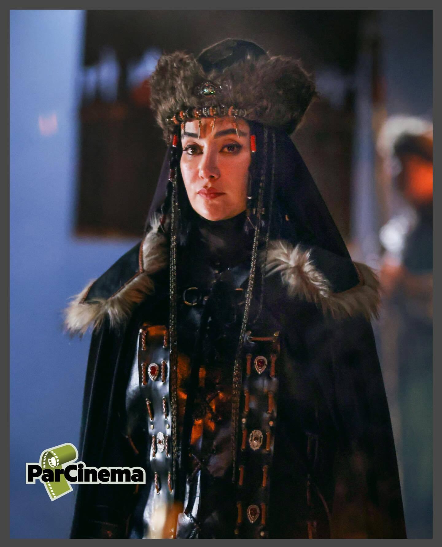 استایل جدید بهاره افشاری با آرایش مغولی (عکس)
