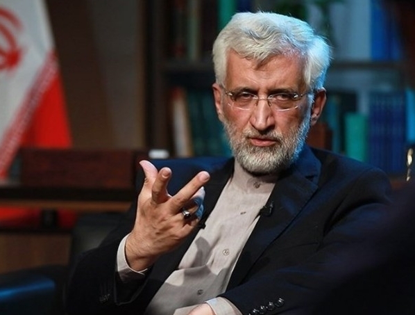 جلیلی درمورد تعدد کاندیداهای اصولگرا: در حال صحبت در این زمینه هستیم