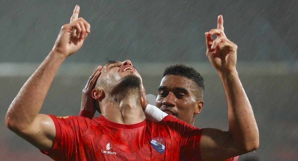 آغاز مذاکرات باشگاه پرسپولیس با علی علیپور