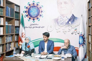 بهزاد نبوی: فرق می کند چه کسی رئیس جمهور شود/ آذر منصوری: نتیجه انتخابات ۸ تیر ما را غافلگیر کرد