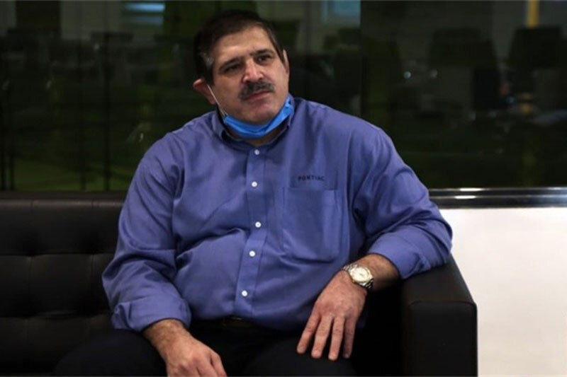 شوخی و خنده عباس جدیدی کنار نامزد انتخابات