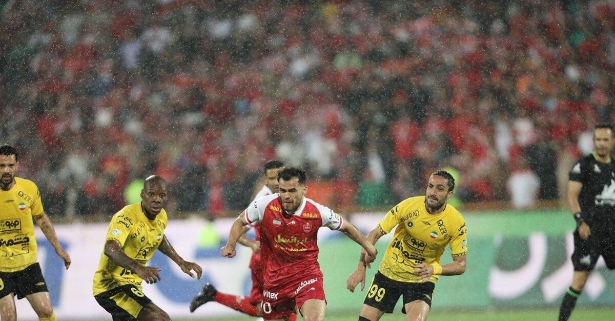 پیشنهاد قابل توجه سپاهان برای جذب ستاره پرسپولیس