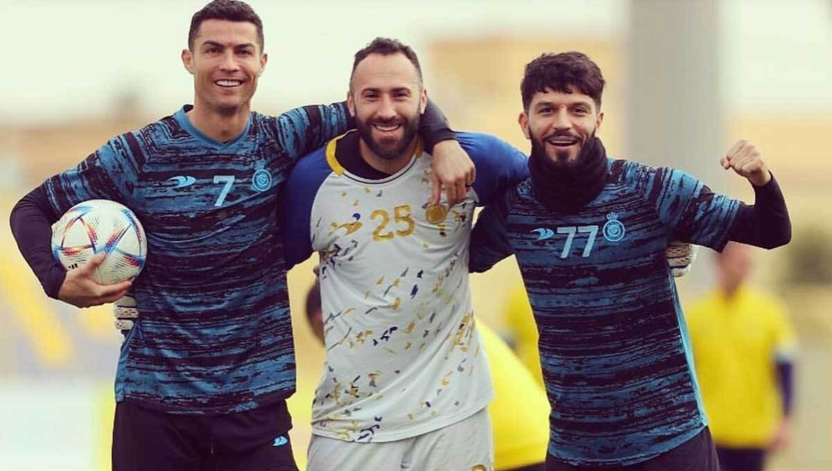 پیام احساسی بازیکن استقلال به رونالدو؛ پادشاه خواهی ماند / عکس