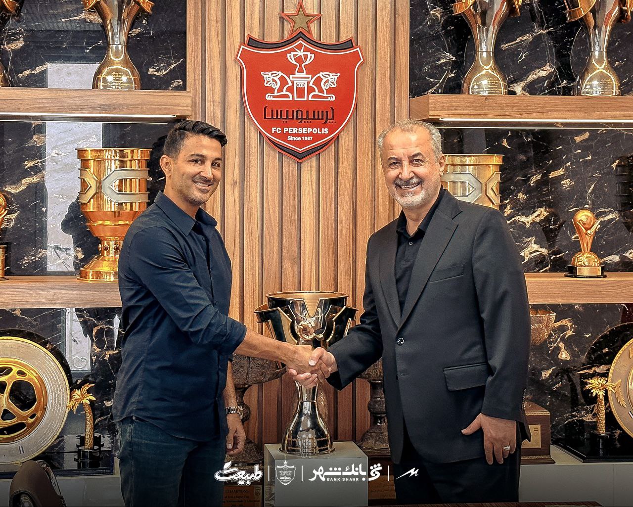 پرسپولیس با آنالیزور کی‌روش و یحیی قرارداد بست