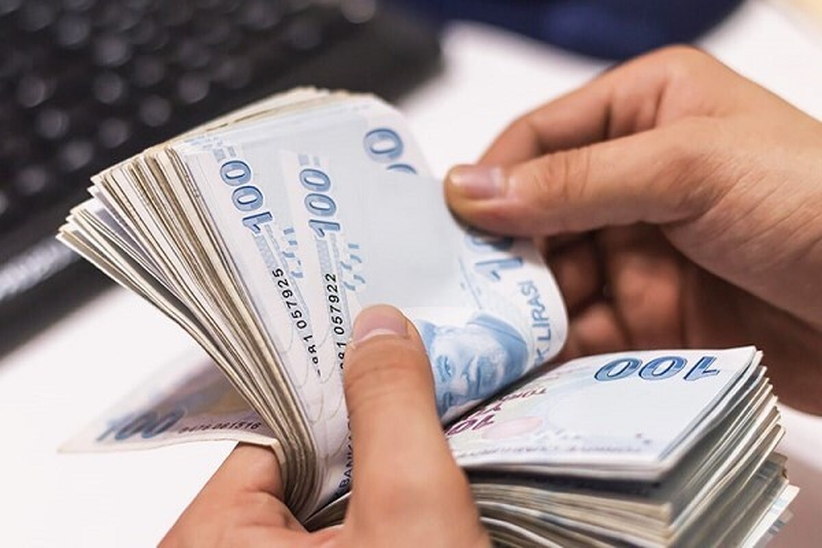 افزایش حقوق کارکنان دولت در سال جاری قطعی شده است؟
