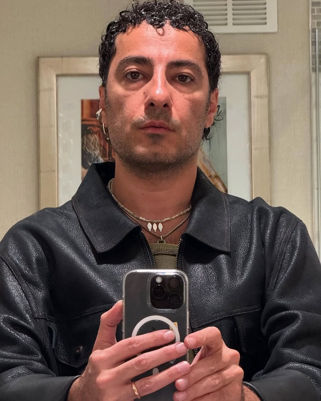 photo_2025-04-06_08-40-17