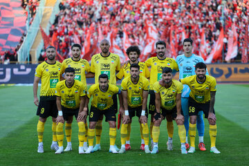 پنالتی سپاهان مقابل پرسپولیس گُم شد؟ پنالتی سپاهان مقابل پرسپولیس گُم شد؟