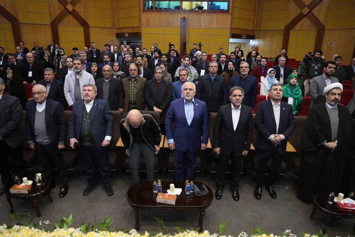 اعضای شورای مرکزی و دبیرکل حزب «عهد ایران» انتخاب شدند اعضای شورای مرکزی و دبیرکل حزب «عهد ایران» انتخاب شدند