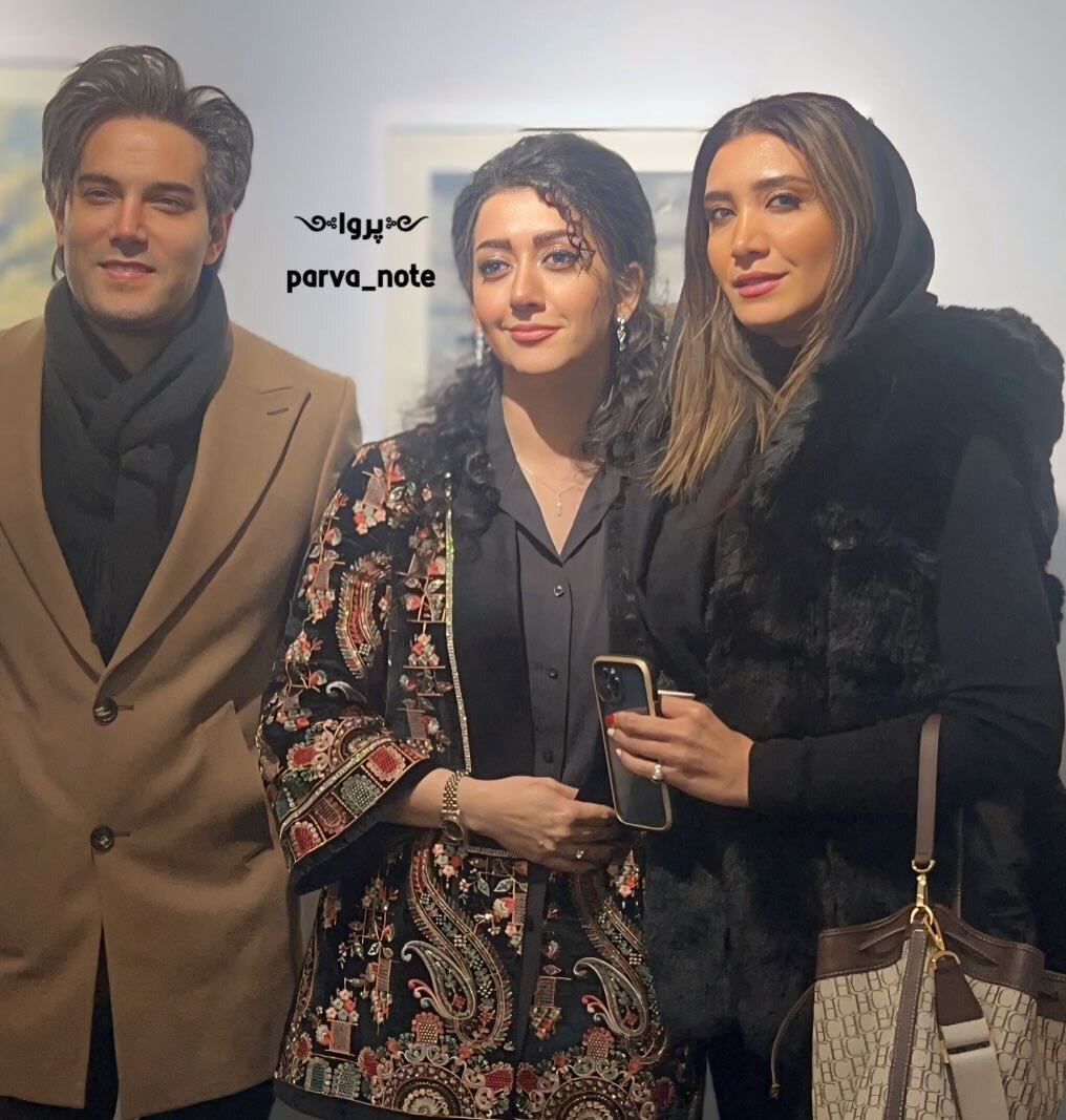 نیکی مظفری در افتتاحیهی گالری «آرامه»